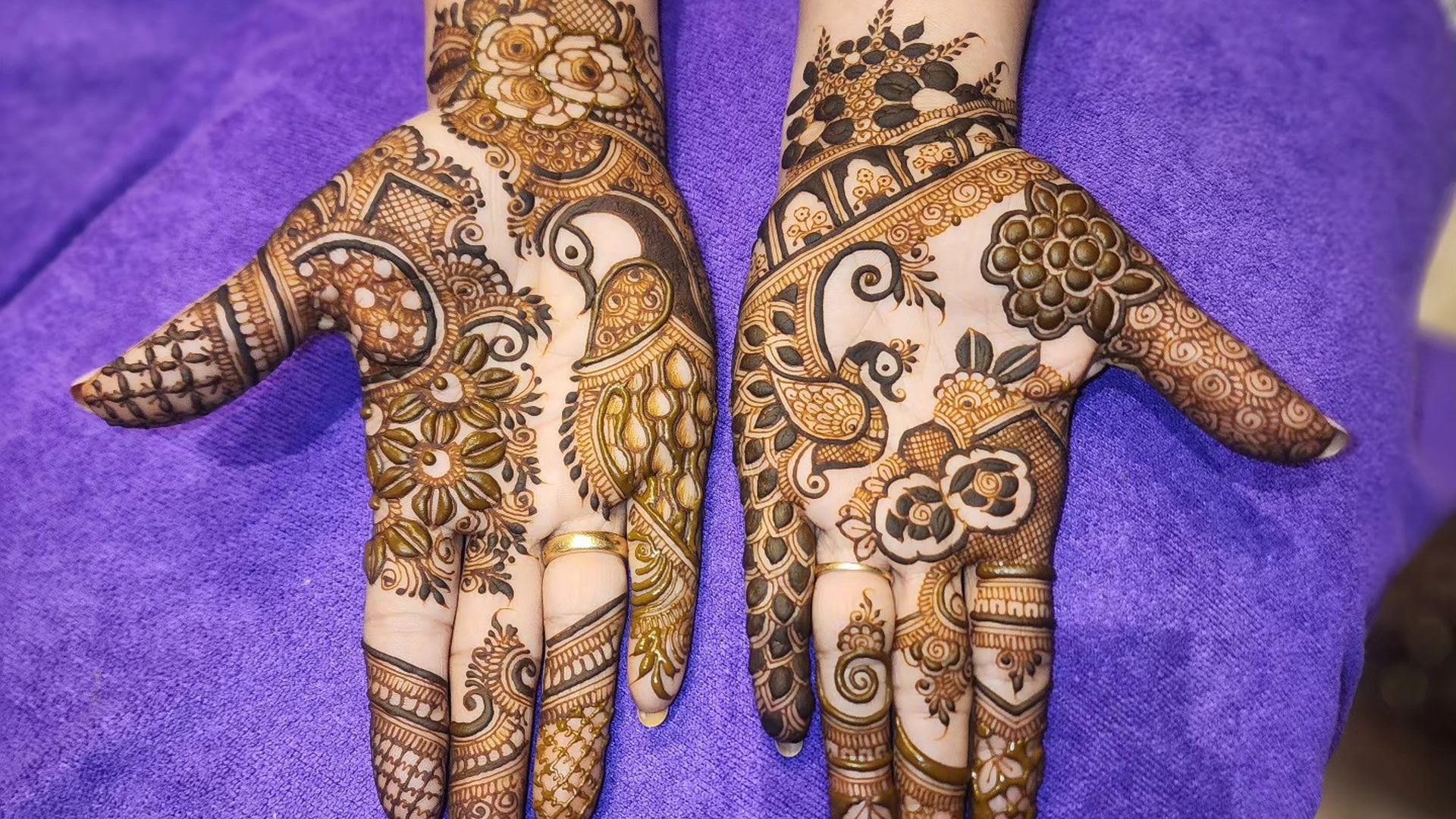 Bridal mehendi palms with dense floral and jaali work by Mehnaz Zaman